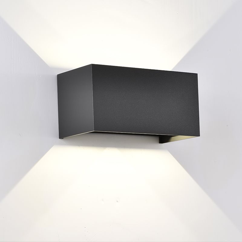 Wandlicht 22w 4x550lm 2700k Zwart